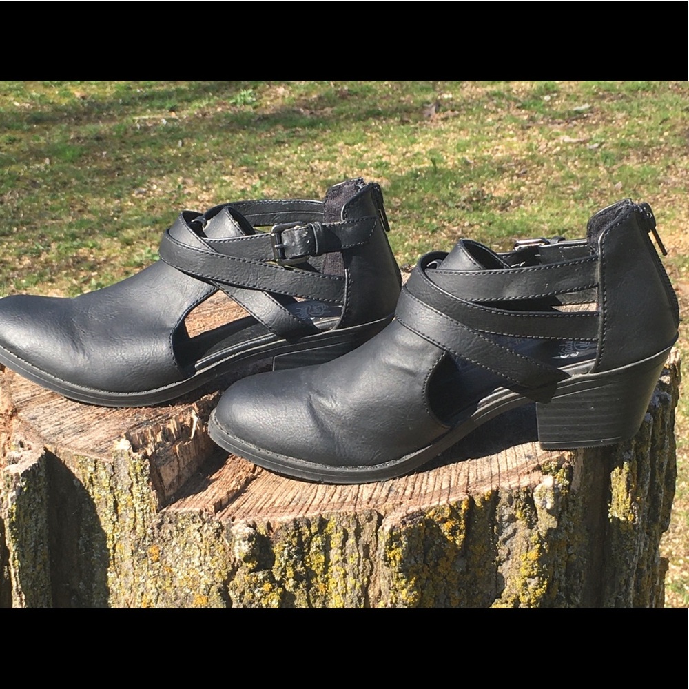 🔥 5/$20 🔥 Girls boots